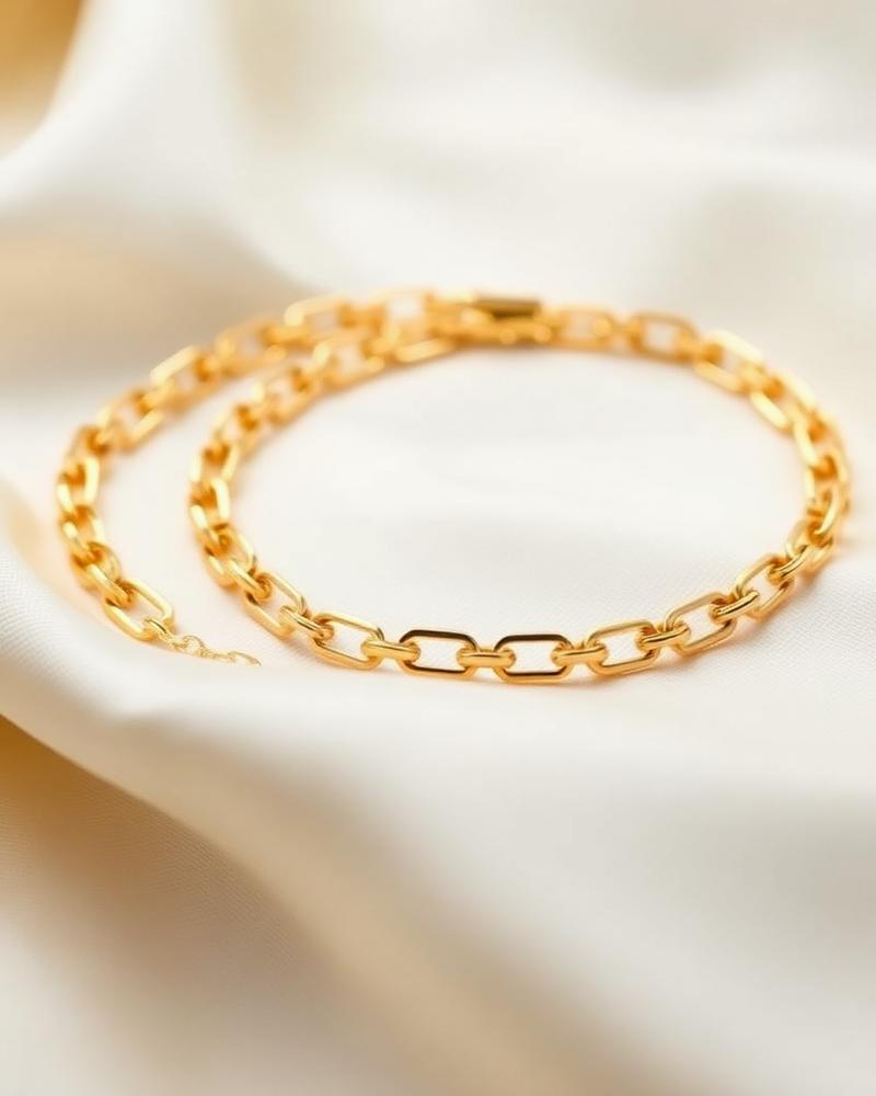 Solid Gold Flat Geo Bracelet